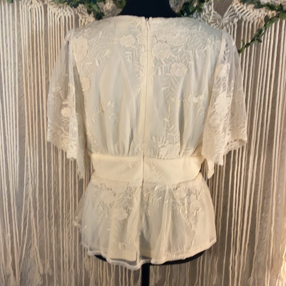 NWOT Flying Tomato Lace Blouse - Picture 3 of 7